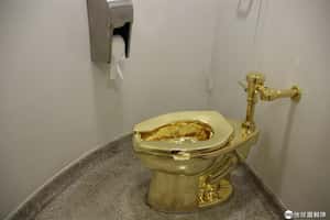 （更新）英國前首相邱吉爾故居的黃金馬桶遭竊！五年後竊賊落網，但馬桶仍下落不明