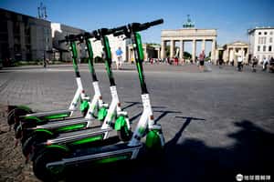 車禍、酒駕、亂停放   德國柏林電動滑板車之亂