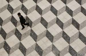 日分租多元 可學外語畫漫畫