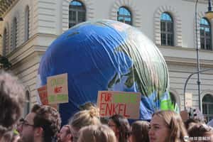 【DQ直擊】響應全球罷課日！德國慕尼黑四萬名民眾為氣候變遷走上街頭