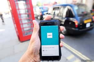 英國法院：Uber司機不算承攬人  勞工該有的權利都得給