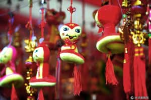 英美歡樂慶蛇年