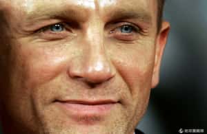 為什麼藍眼睛好迷人