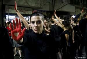 姊姊妹妹站出來   阿根廷女性上街反暴力