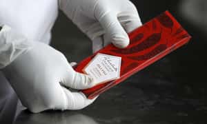 別以為包裝不重要！最新研究：巧克力包裝顏色，控制大腦對口味的想像