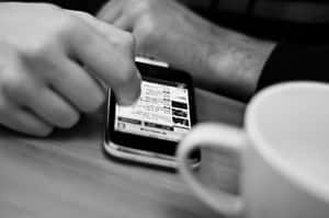 想當部落客先交兩萬塊  坦尚尼亞推出網路用戶管制條例