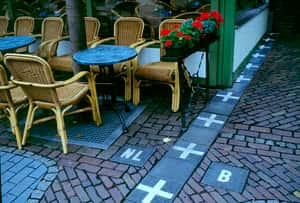 我家既在荷蘭也在比利時 同時座落在兩國的城鎮