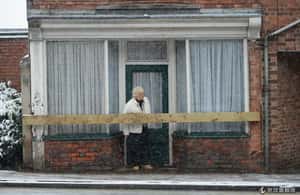 大男人全抱一團   英國特有齋戒月足球賽