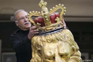 波蘭學者挖出納粹時光膠囊，出土兩本《我的奮鬥》