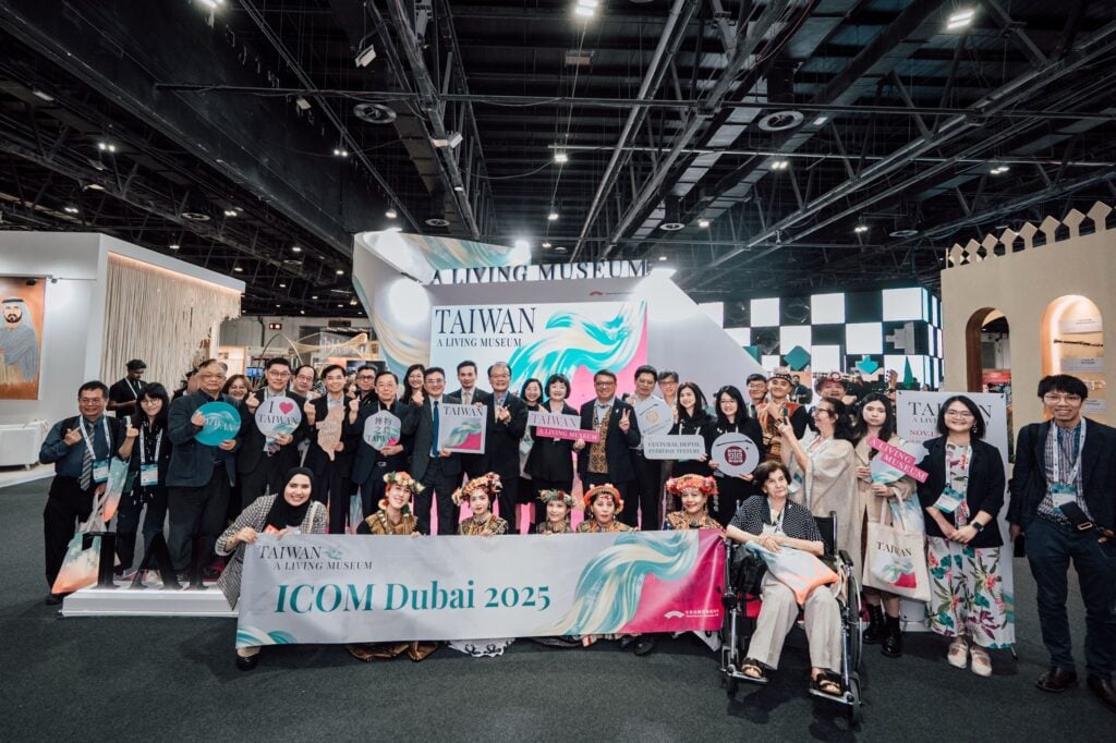 見證臺灣文化力！博物館社群前進2025國際博物館協會杜拜大會 以「AI導覽×傳統展演」揮灑文化科技新溫度