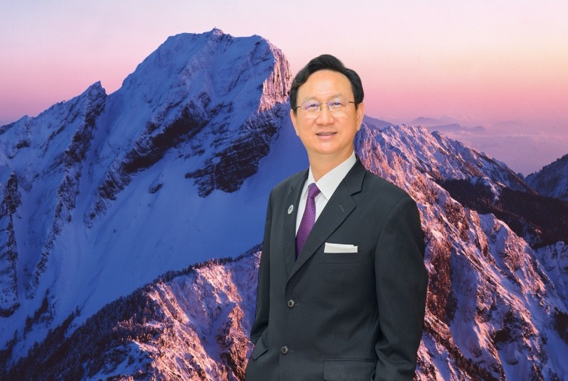 童振源：新加坡的最高領導不是總理，而是真理