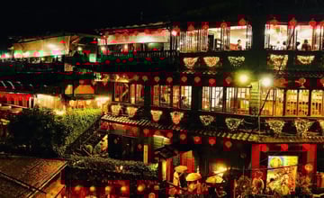 人海之中我發現了九份：阿妹茶樓、美好時光、九份藝術館 - 魚腦袋行走中