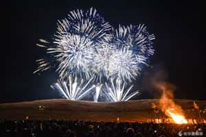 延燒百年的傳統   奈良若草山燒山祭