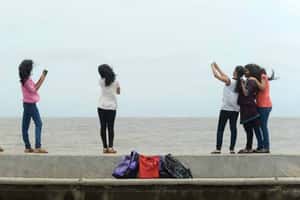 自拍溺死意外後  印度政府宣布16處危險自拍區