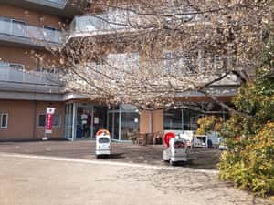 行動不便長者的回診救星！日ZMP推出自駕接送機器人往返養護機構與醫院