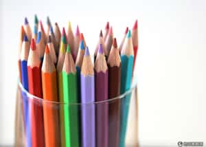 塗塗抹抹好紓壓   大人的著色本正夯