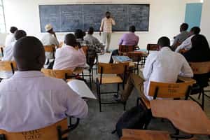 「我幫美國人寫論文」——肯亞的「功課槍手」