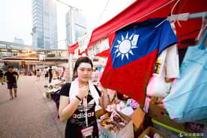 台網友見證香港佔中 ：「港人展現高度公民素質」