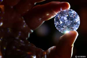 洗清血鑽石汙名  De Beers開發APP來幫忙