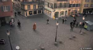 能不能給我一個擁抱？抱抱背後沒有偽裝的愛