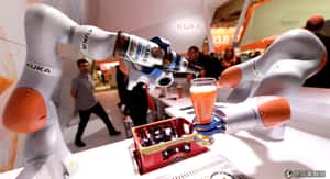 自動化德國拚AI 機器人成同事