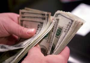 研究：錢真的很髒