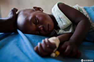 全國幾乎一半人患病 非洲蒲隆地YouTube搞笑童星死於瘧疾