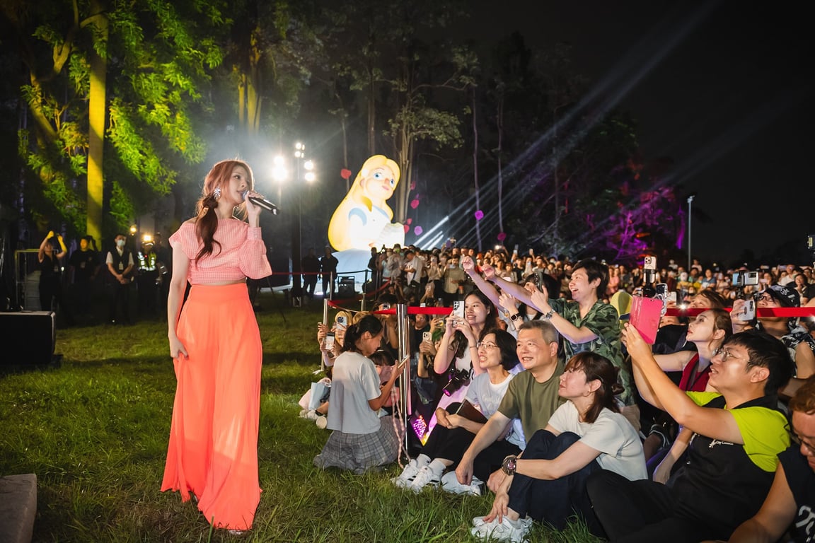 「嘉義市光織影舞」從早到晚都美　中秋連假吸引32萬人次