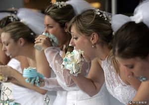 自制力總失控？   研究：老想著過去經驗無法讓你成長