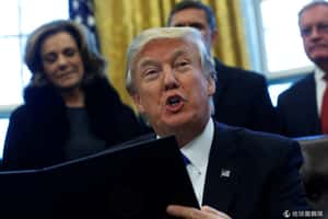 亞裔移民在美辛酸  旅遊禁令補刀