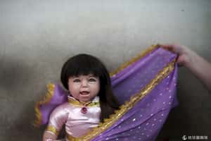 泰國「娃娃神」為人們帶來好運