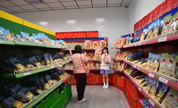 苗栗零食天堂 | 鄭美香食品旗艦店 以花生、瓜子、堅果聞名60年的老字號 苗栗伴手禮、苗栗零食天堂、苗栗零嘴推薦