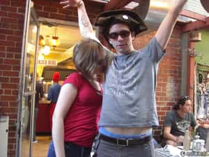 愛情化學效應 英國聯誼用聞的找真愛