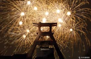 德式溫柔 為了難民停放跨年煙火