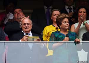 巴西總統：我以示威民眾為榮