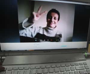 名校光環走入歷史?   中國用手機答題找人才