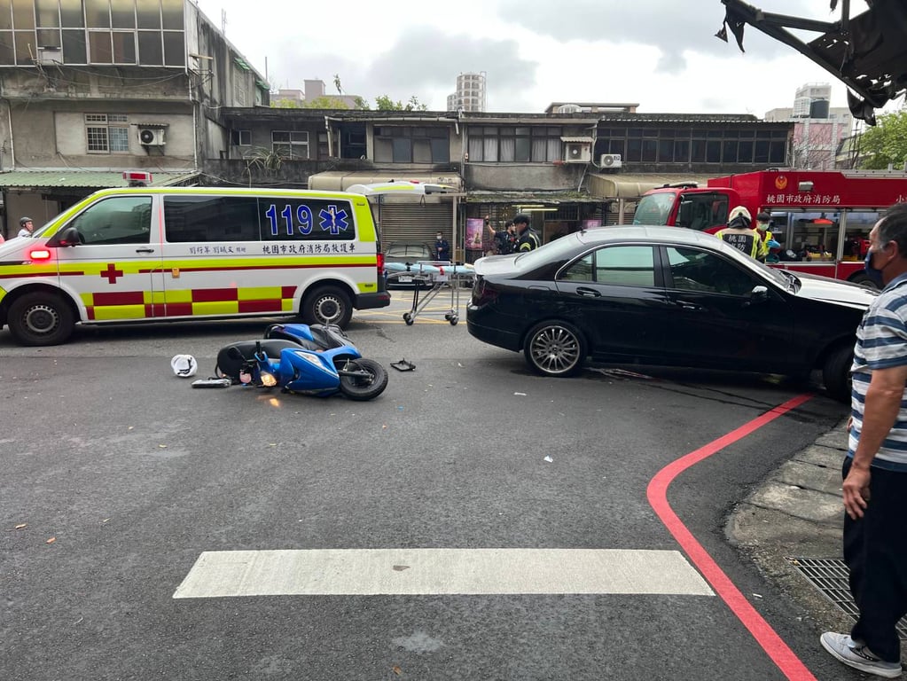 春日路車禍22歲騎士不治 家屬徵行車紀錄器釐清事故