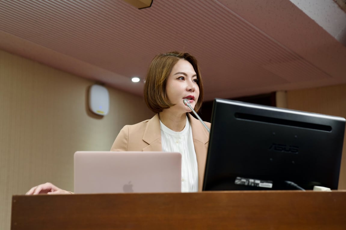 交通部打槍增設博愛座提案　陳菁徽轟：沒做功課