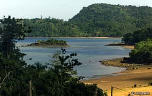 來這裡生法國人 移民媽媽擠爆馬約特島產房