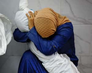 【2024普立茲新聞獎｜突發新聞攝影獎】路透社記者鏡頭下，加薩走廊的烽火與流離