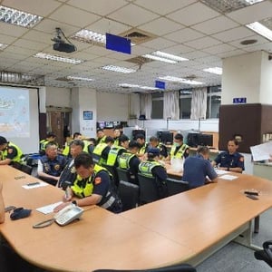 高雄市政府警察局