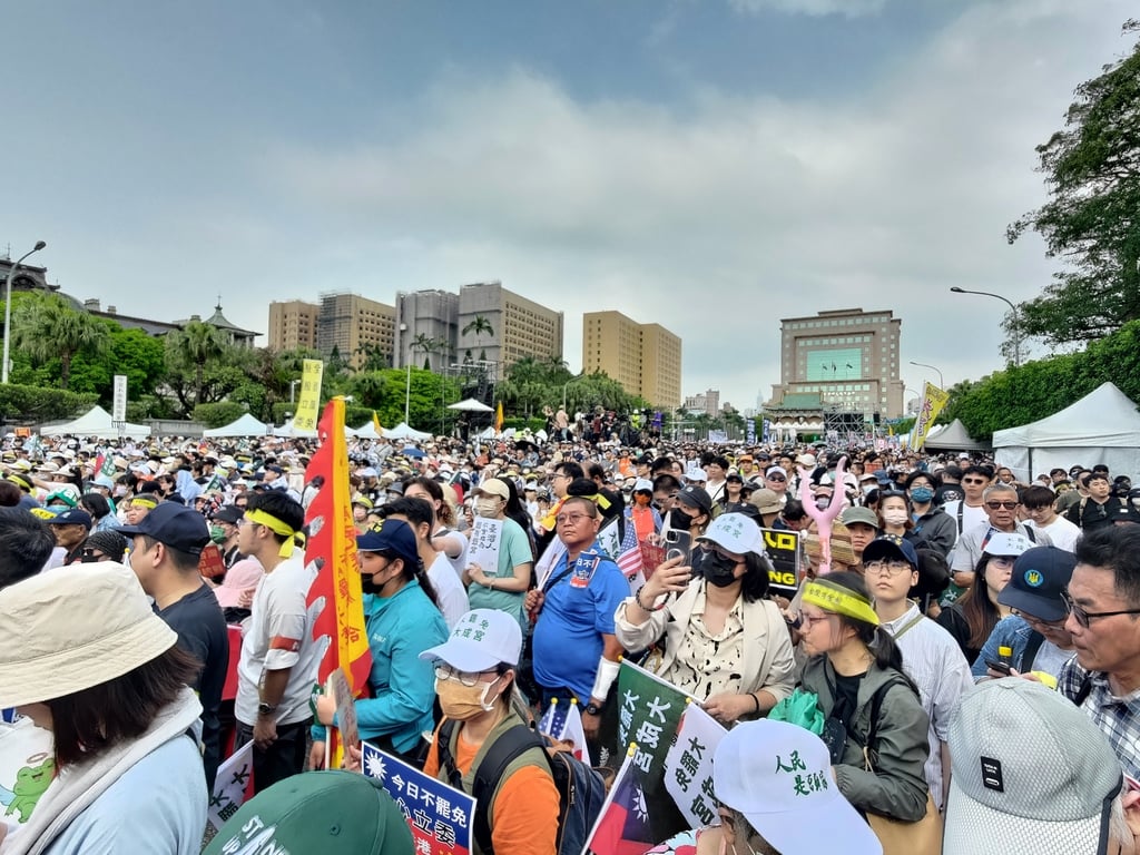 〈專文〉《大罷免可以遏止戰爭》