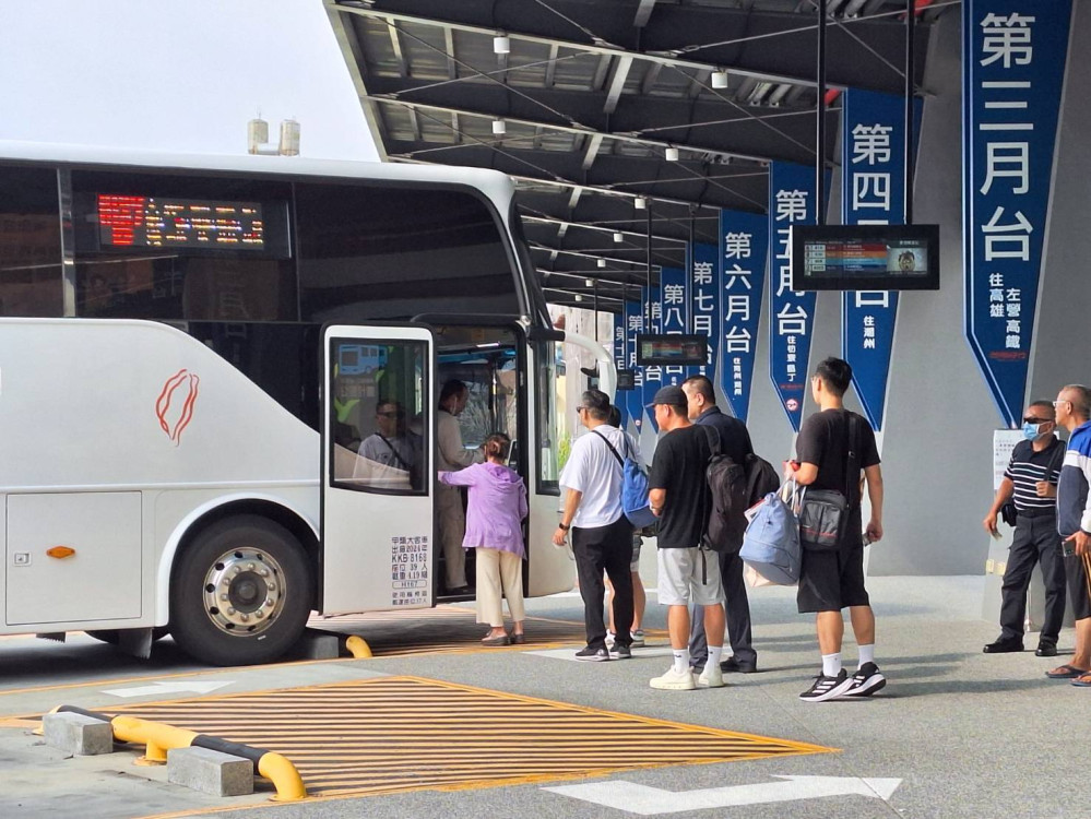 國慶連假公共運輸優惠  高雄區監理所:增班服務旅客