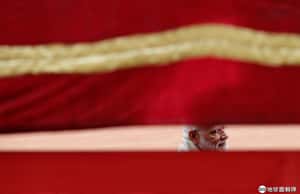 【等你好久了的地球 24小時】02/20 讓我偷看你一眼