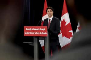 「種族最多樣」的加拿大新內閣為什麼沒有華裔？