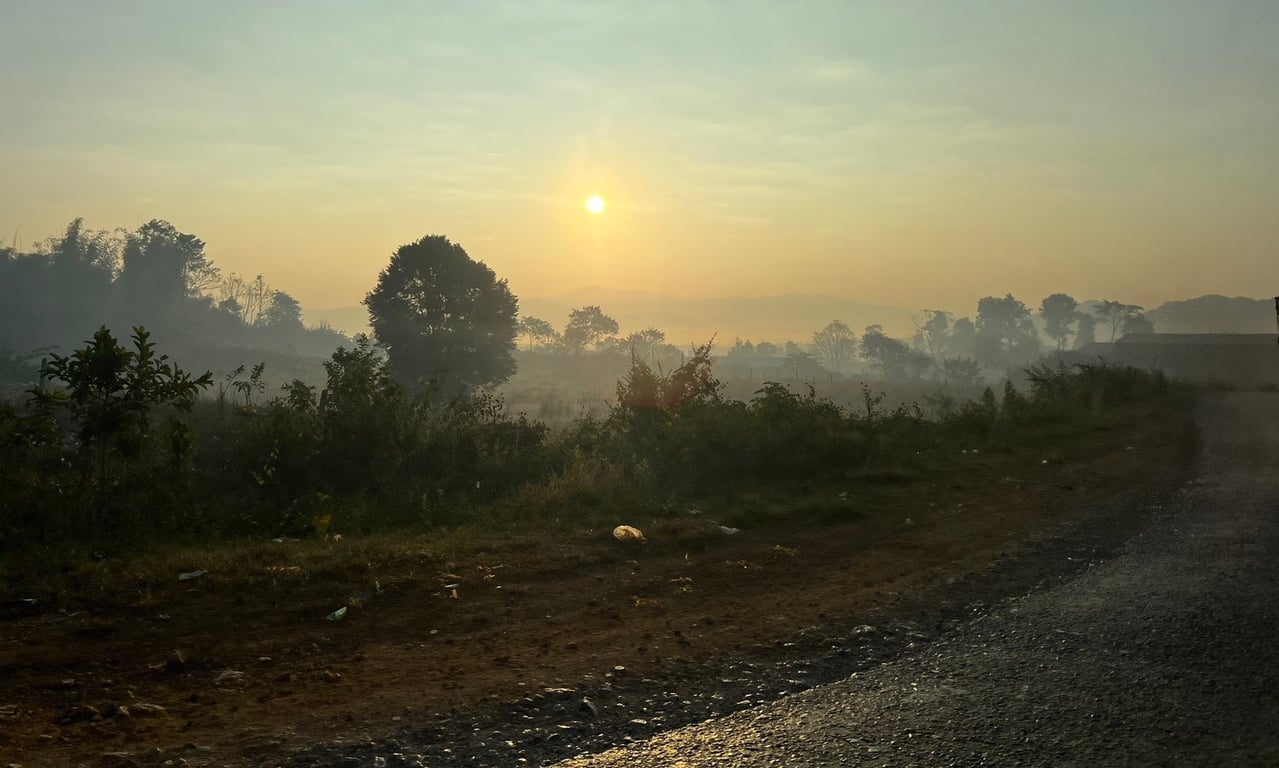  張若彤》親身經歷的戰爭 
