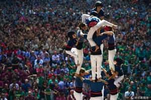 西班牙萬人疊羅漢