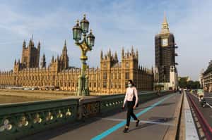 英國染疫免強制隔離 與病毒共存憑這關鍵