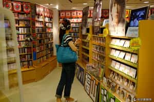 為何日本人愛 CD 不愛線上音樂 ?