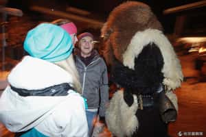 可怕的聖誕節活動  德國聖誕前夕請出怪獸打小孩